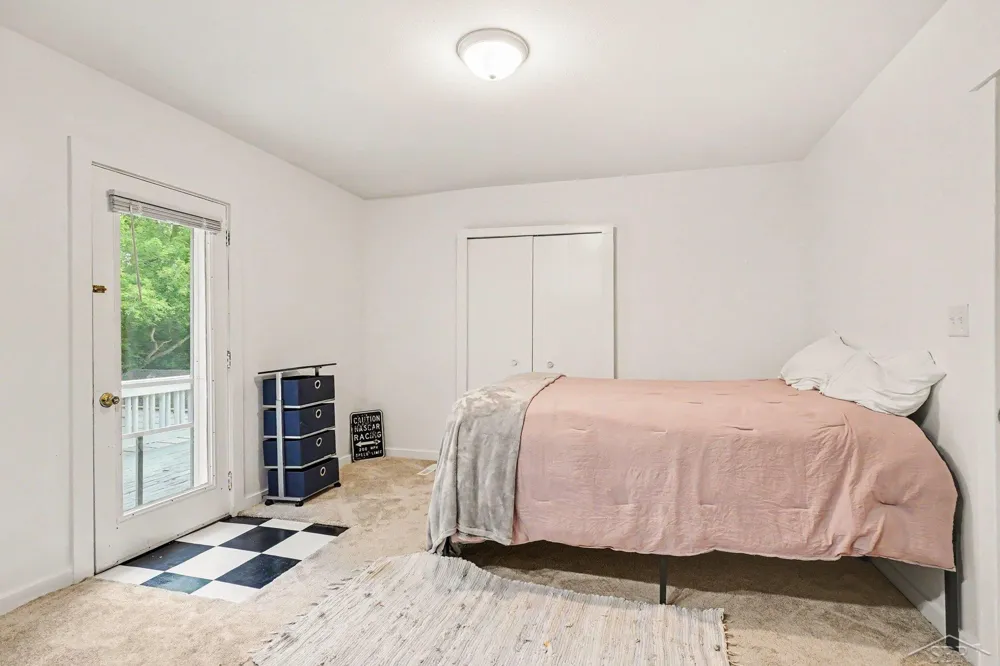 800 S Center Road Saginaw Charter Township, MI 48638