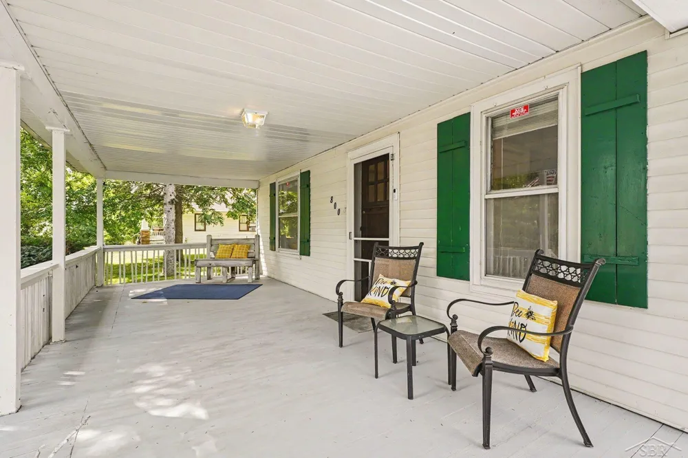 800 S Center Road Saginaw Charter Township, MI 48638