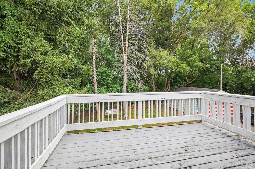 800 S Center Road Saginaw Charter Township, MI 48638
