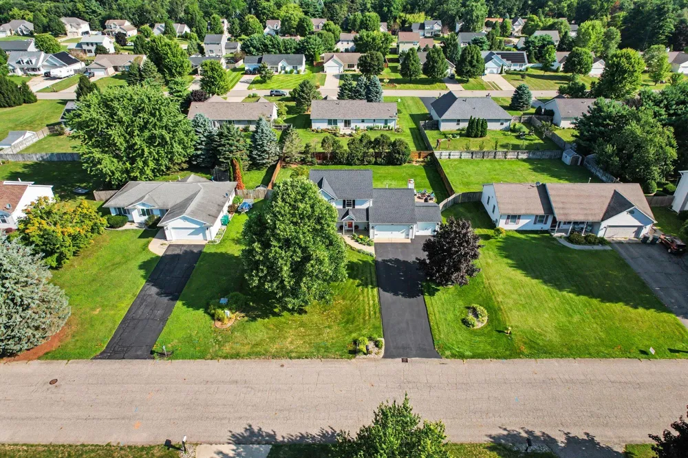 8349 Hemel Lane Richland Township, MI 49083