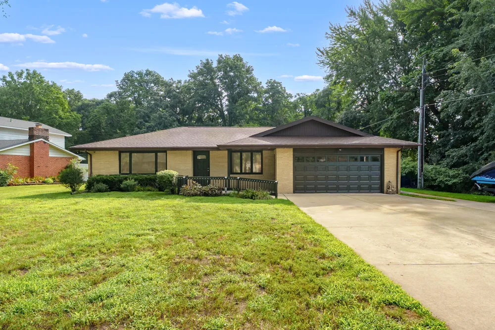 5095 W Donna Drive Lincoln Charter Township, MI 49127