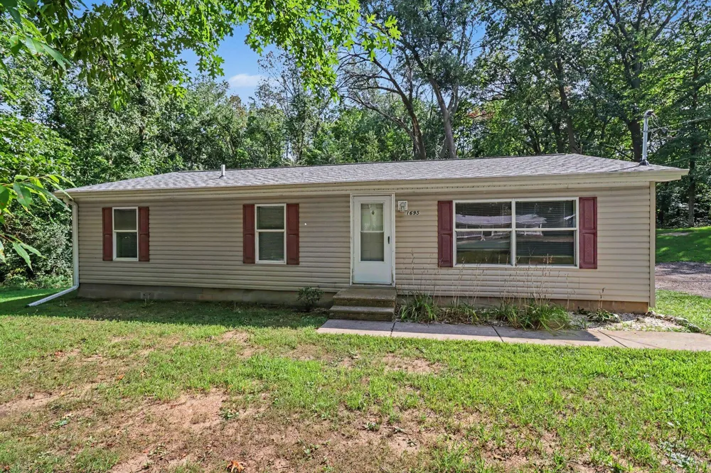 1695 Quaker Avenue Portage City, MI 49024