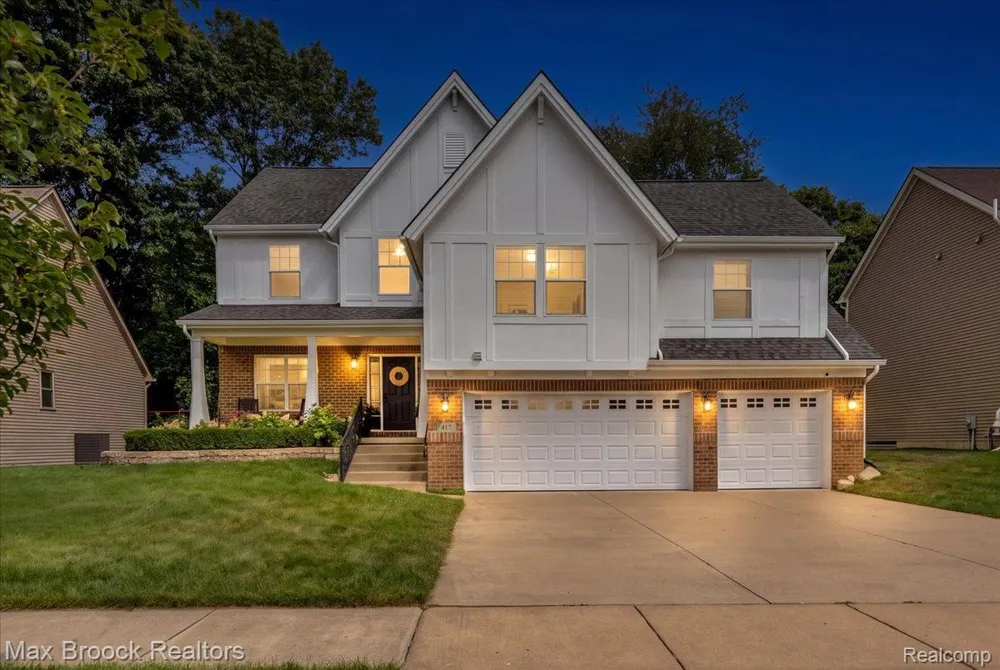 417 Napa Valley Drive Milford Charter Township, MI 48381