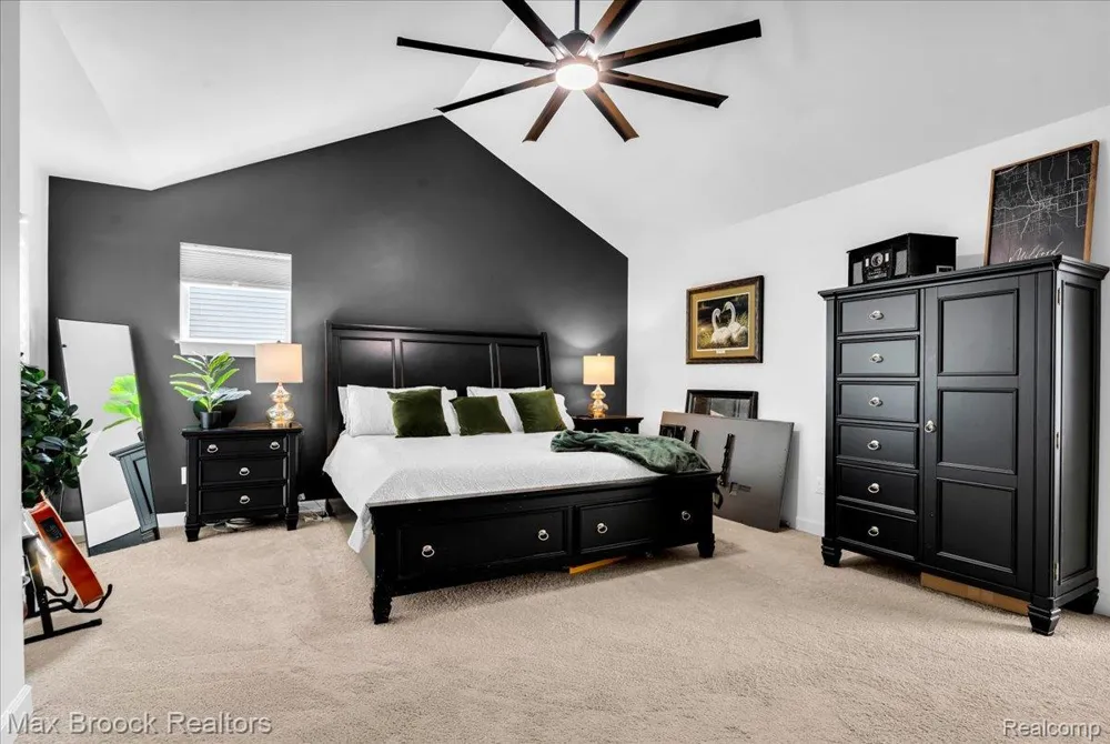 417 Napa Valley Drive Milford Charter Township, MI 48381