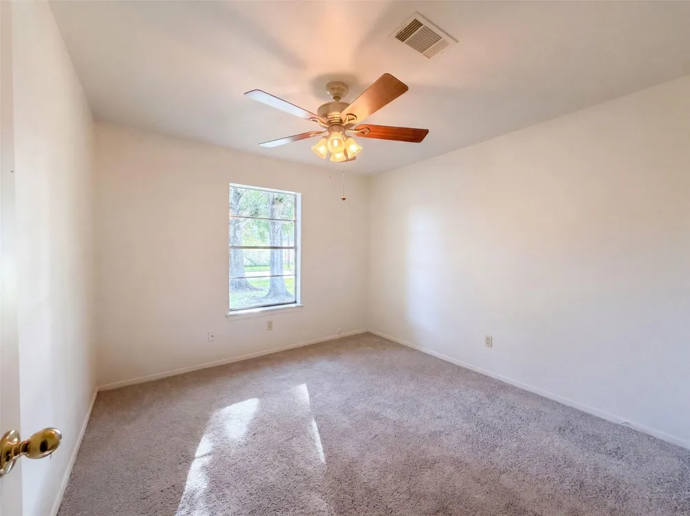 3506 Oxford Road Alvin, TX 77511