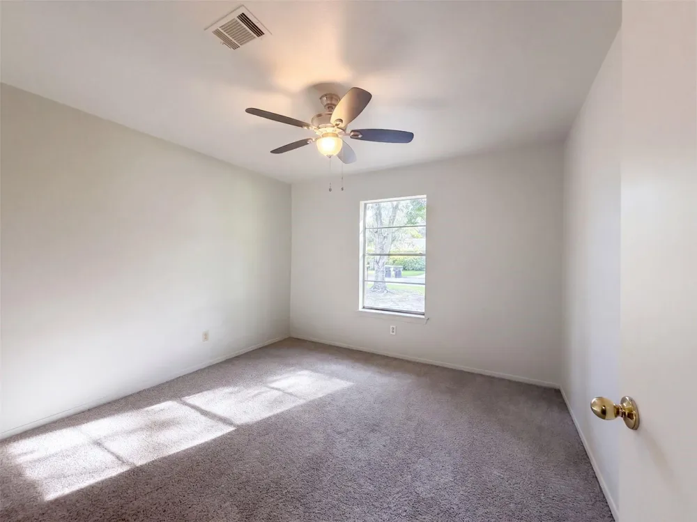 3506 Oxford Road Alvin, TX 77511