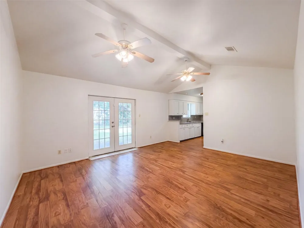 3506 Oxford Road Alvin, TX 77511