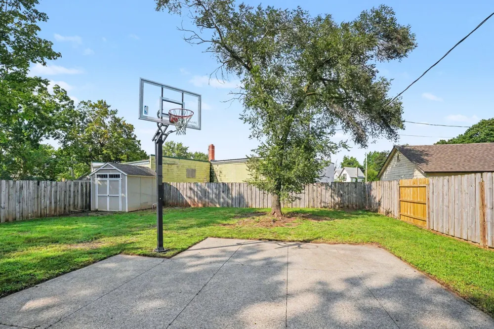 409 E Orleans Street Otsego, MI 49078