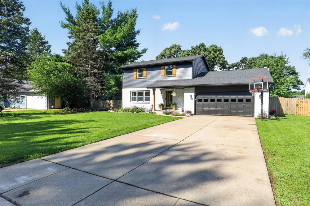 11626 Blueridge Street Schoolcraft, MI 49087