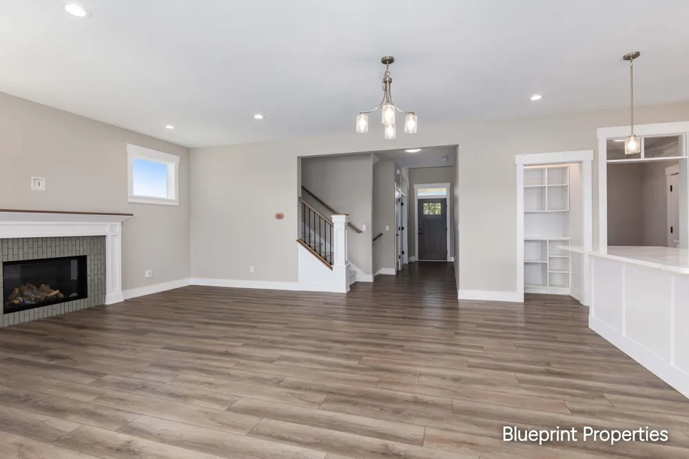 6755 Alto Farm Lane Alto, MI 49302