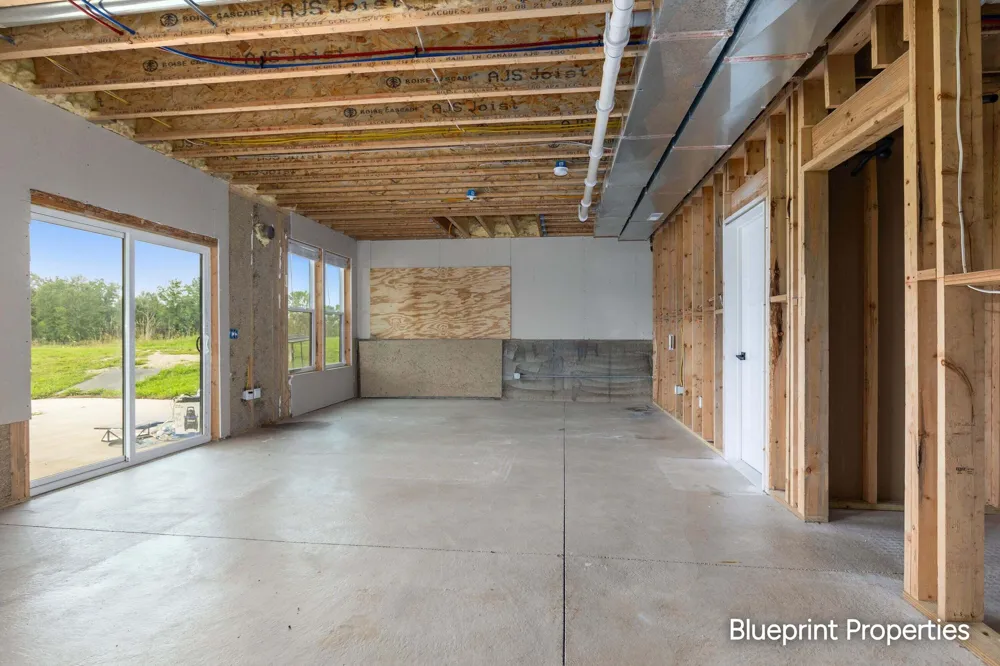 6755 Alto Farm Lane Alto, MI 49302
