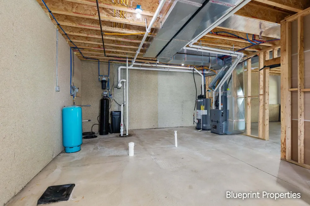6755 Alto Farm Lane Alto, MI 49302