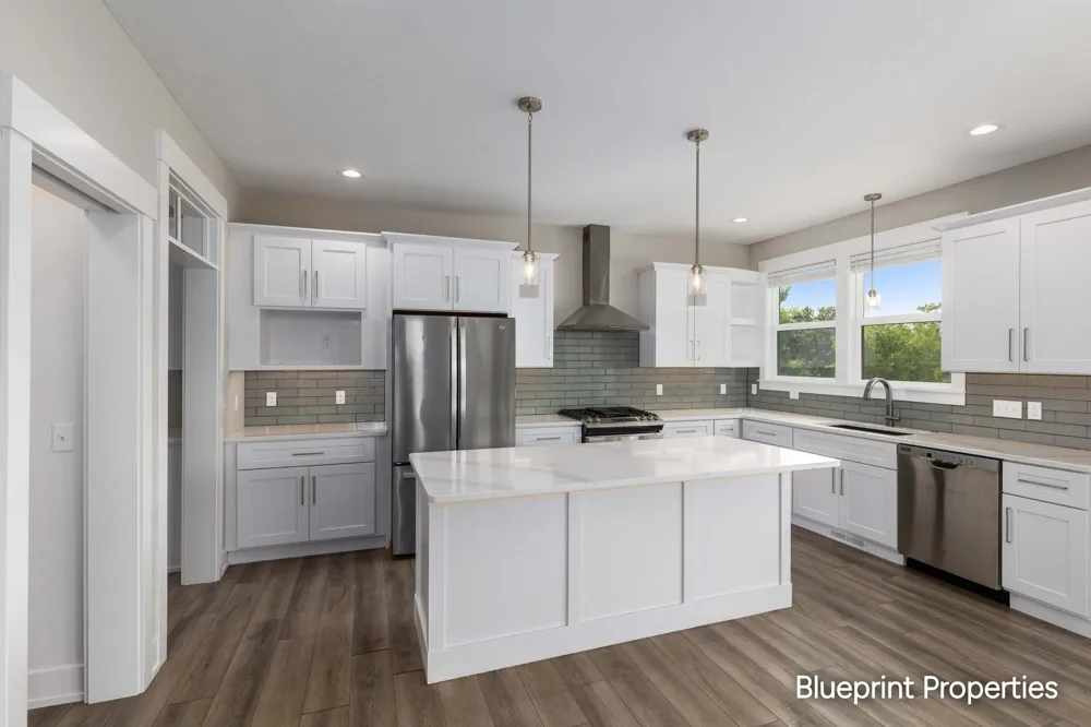 6755 Alto Farm Lane Alto, MI 49302