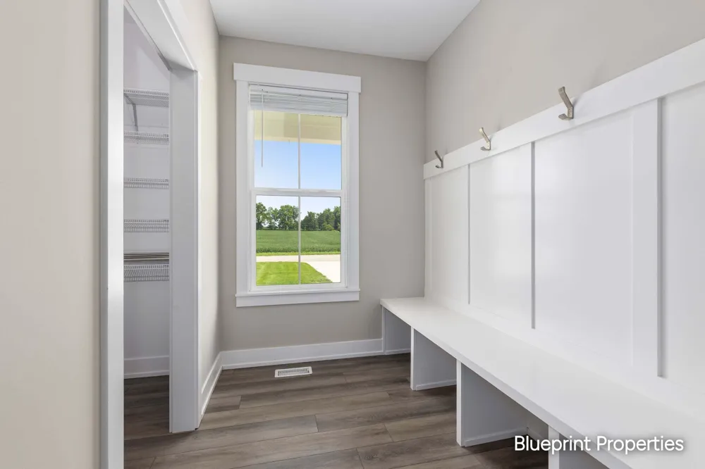6755 Alto Farm Lane Alto, MI 49302