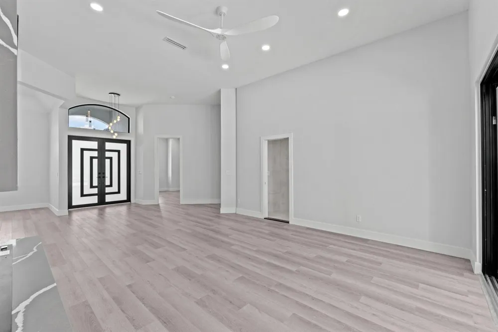 11690 STONEHAVEN WAY West Palm Beach, FL 33412