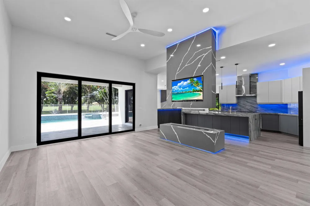 11690 STONEHAVEN WAY West Palm Beach, FL 33412