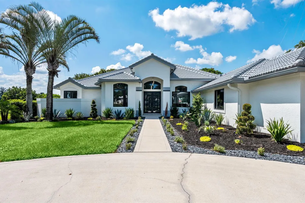 11690 STONEHAVEN WAY West Palm Beach, FL 33412