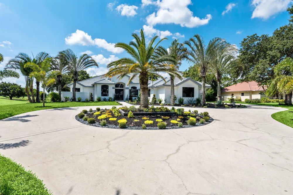 11690 STONEHAVEN WAY West Palm Beach, FL 33412