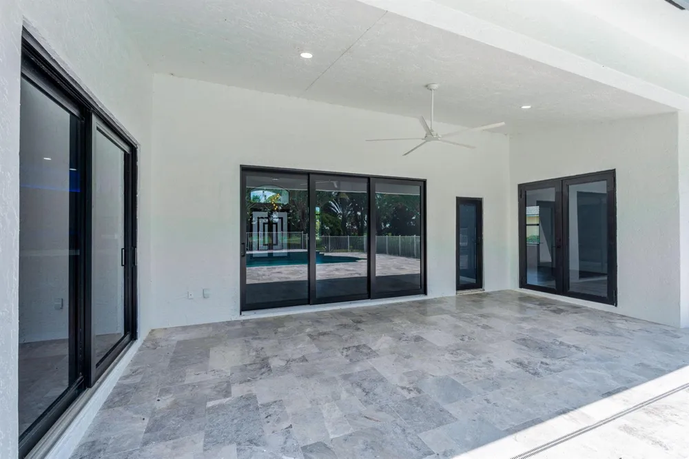 11690 STONEHAVEN WAY West Palm Beach, FL 33412