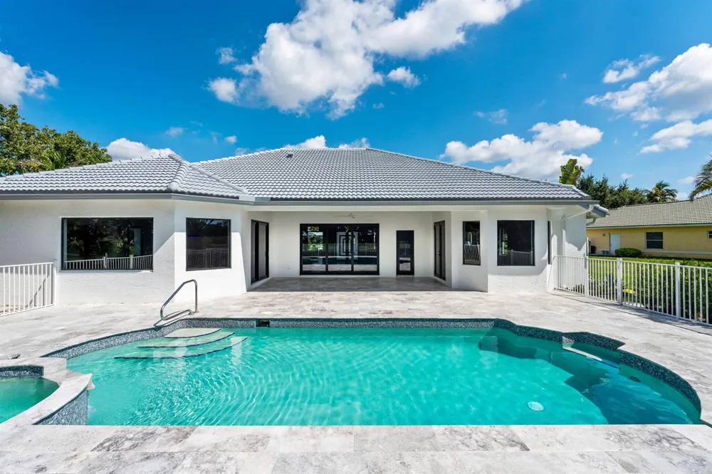 11690 STONEHAVEN WAY West Palm Beach, FL 33412