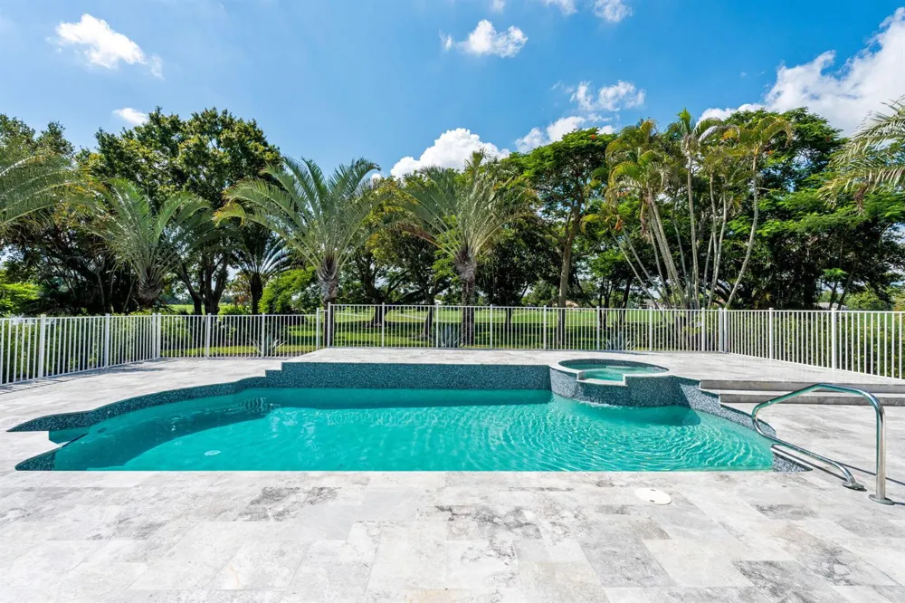 11690 STONEHAVEN WAY West Palm Beach, FL 33412