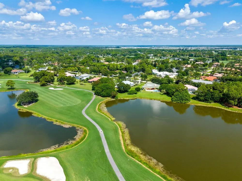 11690 STONEHAVEN WAY West Palm Beach, FL 33412