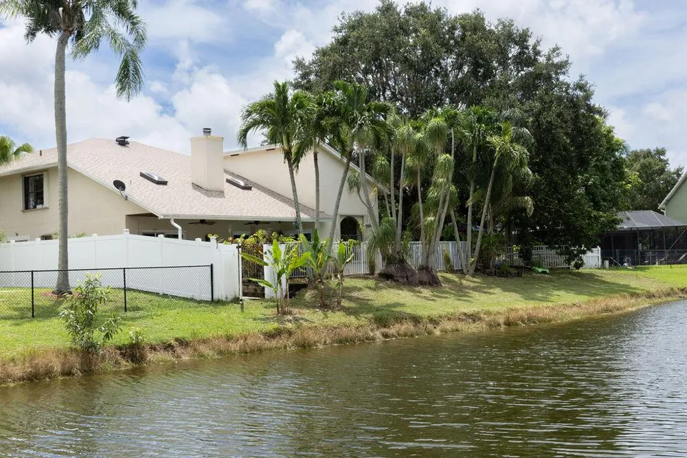 6310 KAMPUR COURT Boynton Beach, FL 33437