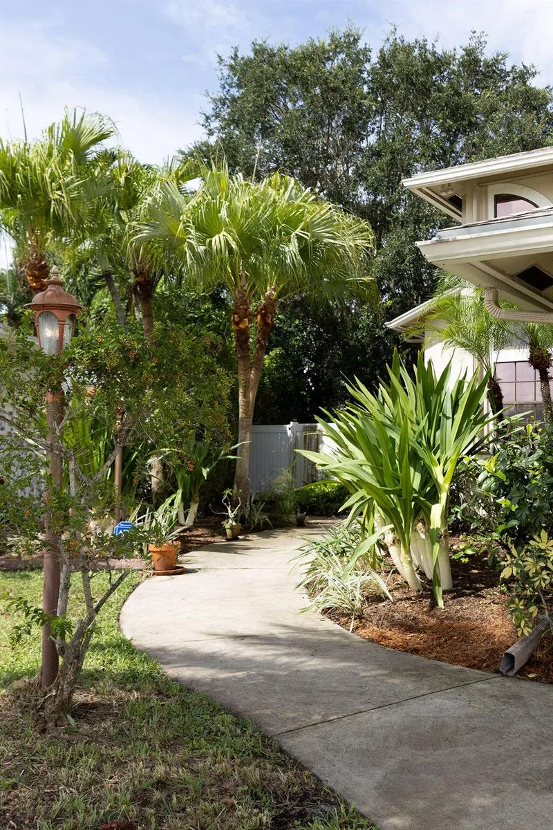 6310 KAMPUR COURT Boynton Beach, FL 33437