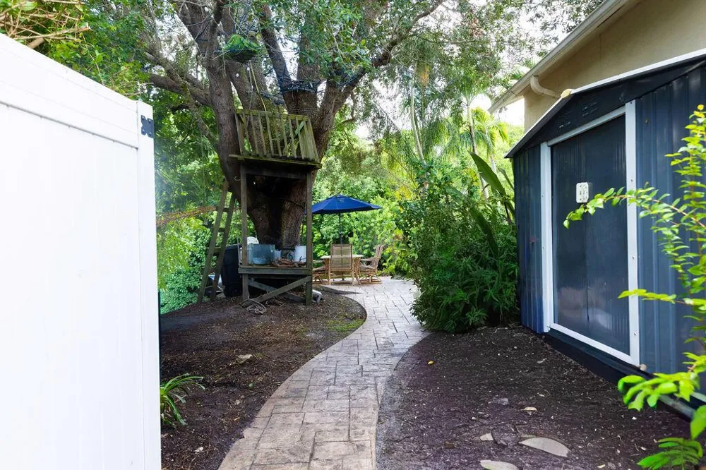 6310 KAMPUR COURT Boynton Beach, FL 33437