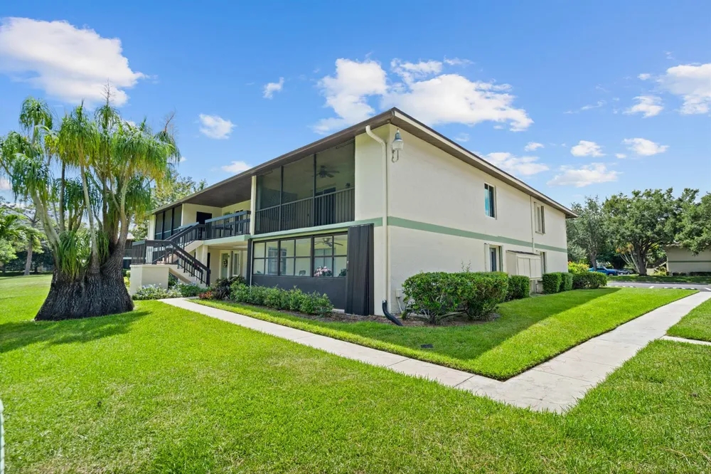 6299 CHASEWOOD DRIVE #H Jupiter, FL 33458