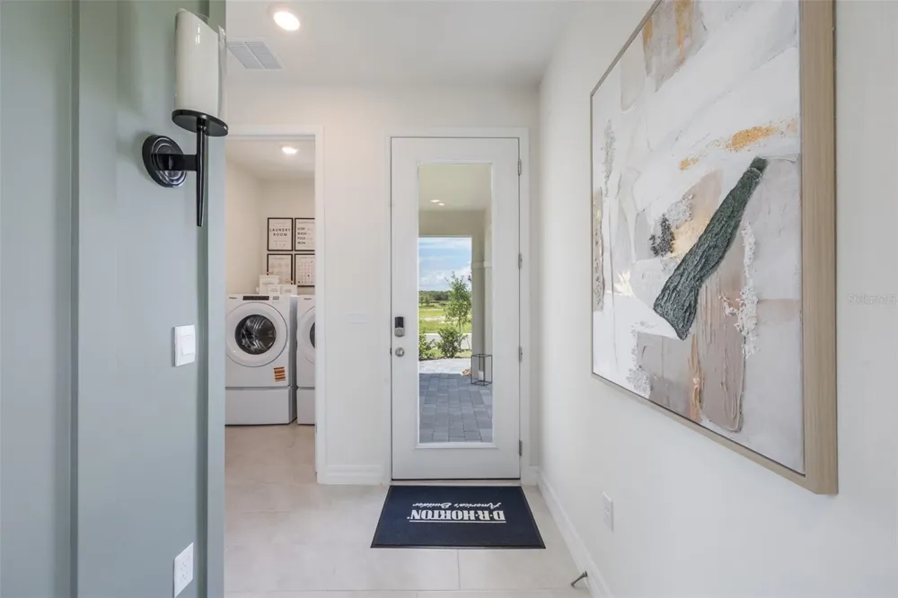 3945 KENNEBUNK LOOP Mount Dora, FL 32757