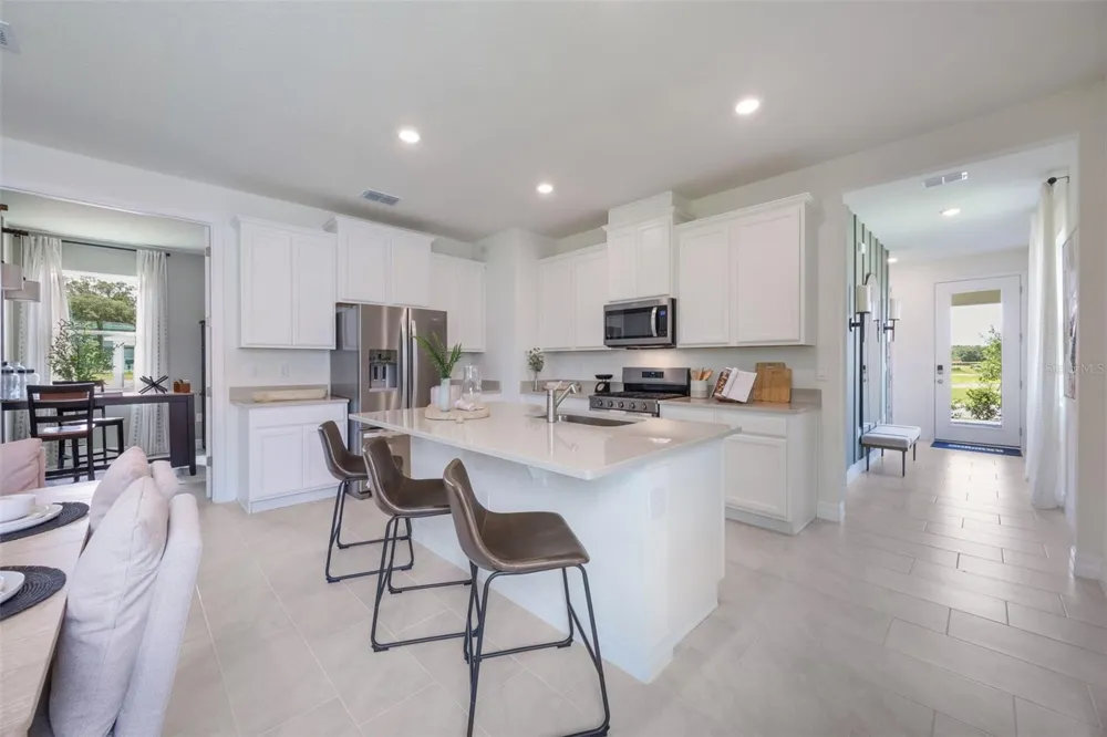 3945 KENNEBUNK LOOP Mount Dora, FL 32757