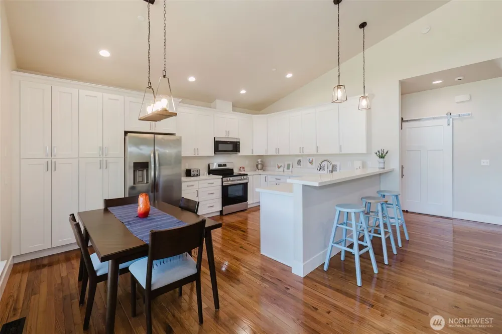 1726 Lilypad Place E Port Orchard, WA 98366