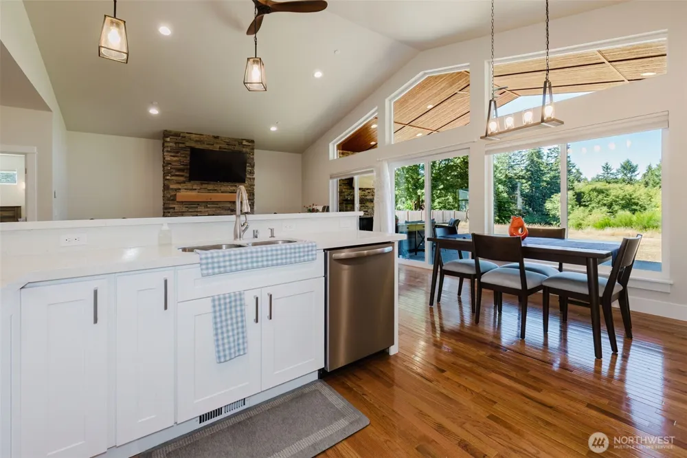 1726 Lilypad Place E Port Orchard, WA 98366
