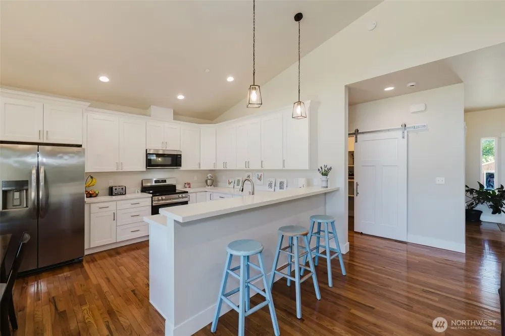 1726 Lilypad Place E Port Orchard, WA 98366