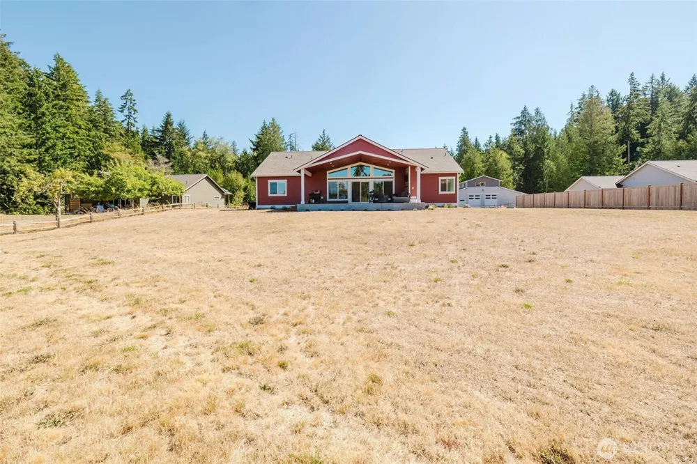1726 Lilypad Place E Port Orchard, WA 98366