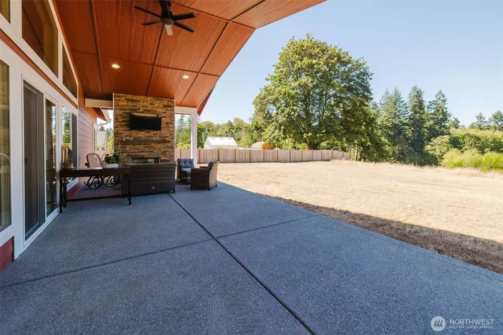 1726 Lilypad Place E Port Orchard, WA 98366