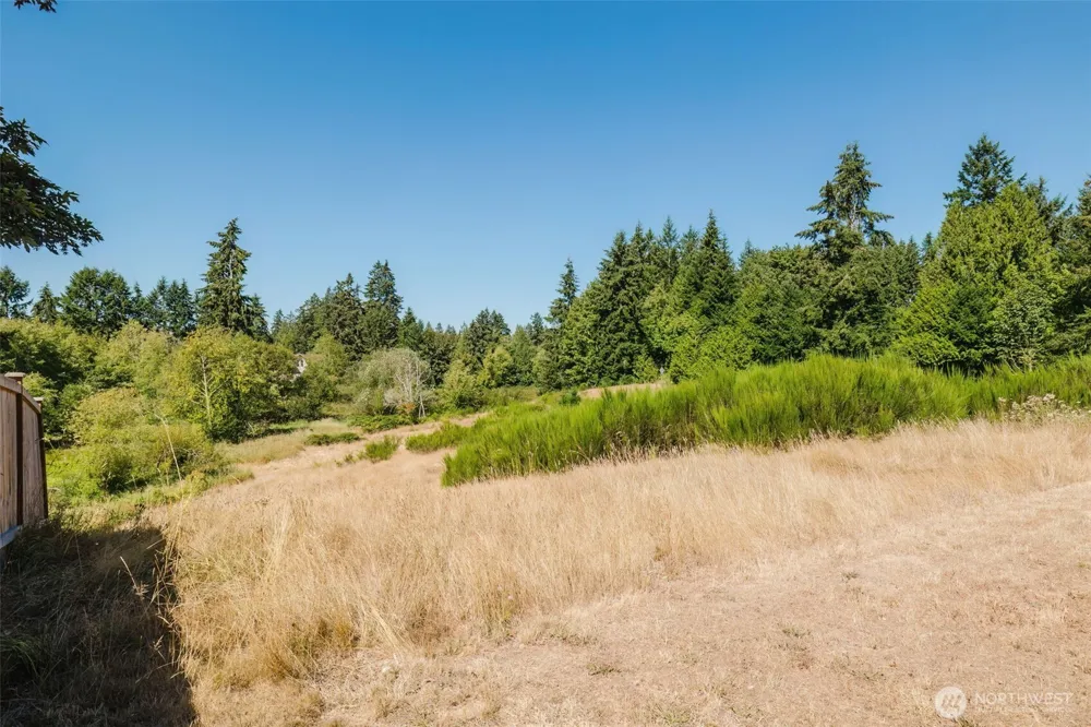 1726 Lilypad Place E Port Orchard, WA 98366