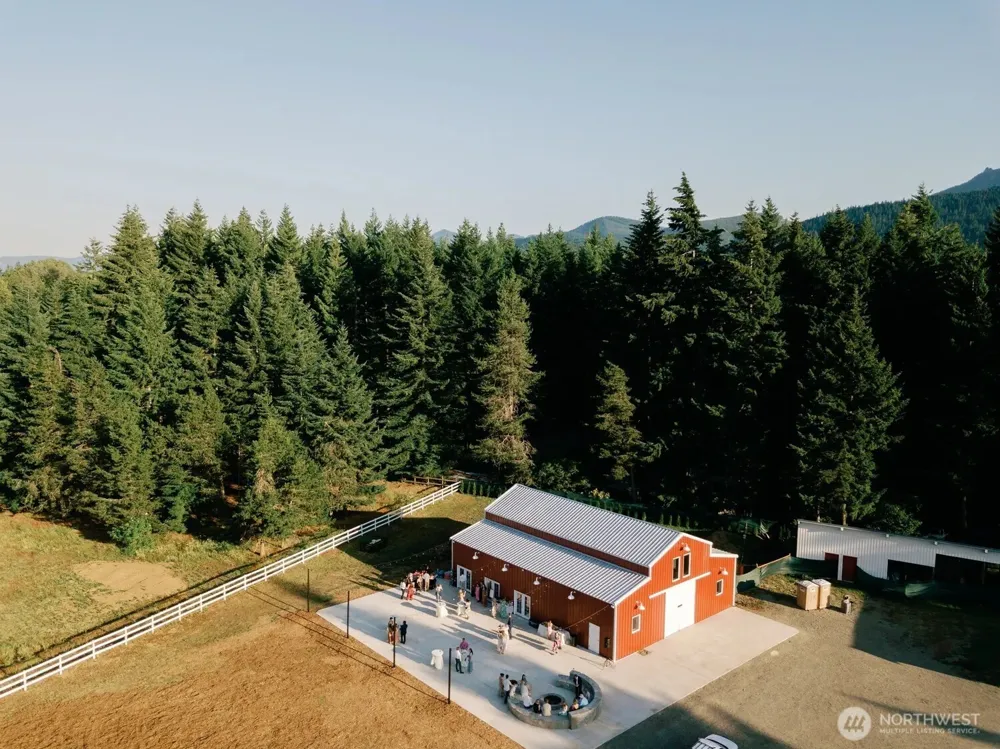 182 Silver Ridge Ranch Road Easton, WA 98925