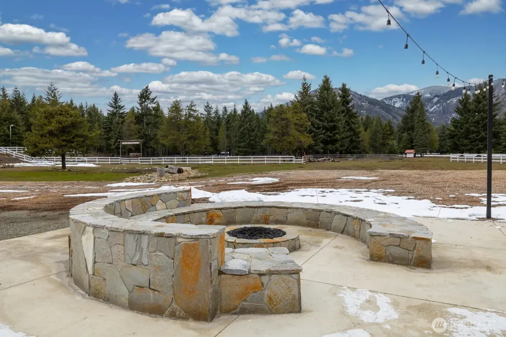 182 Silver Ridge Ranch Road Easton, WA 98925