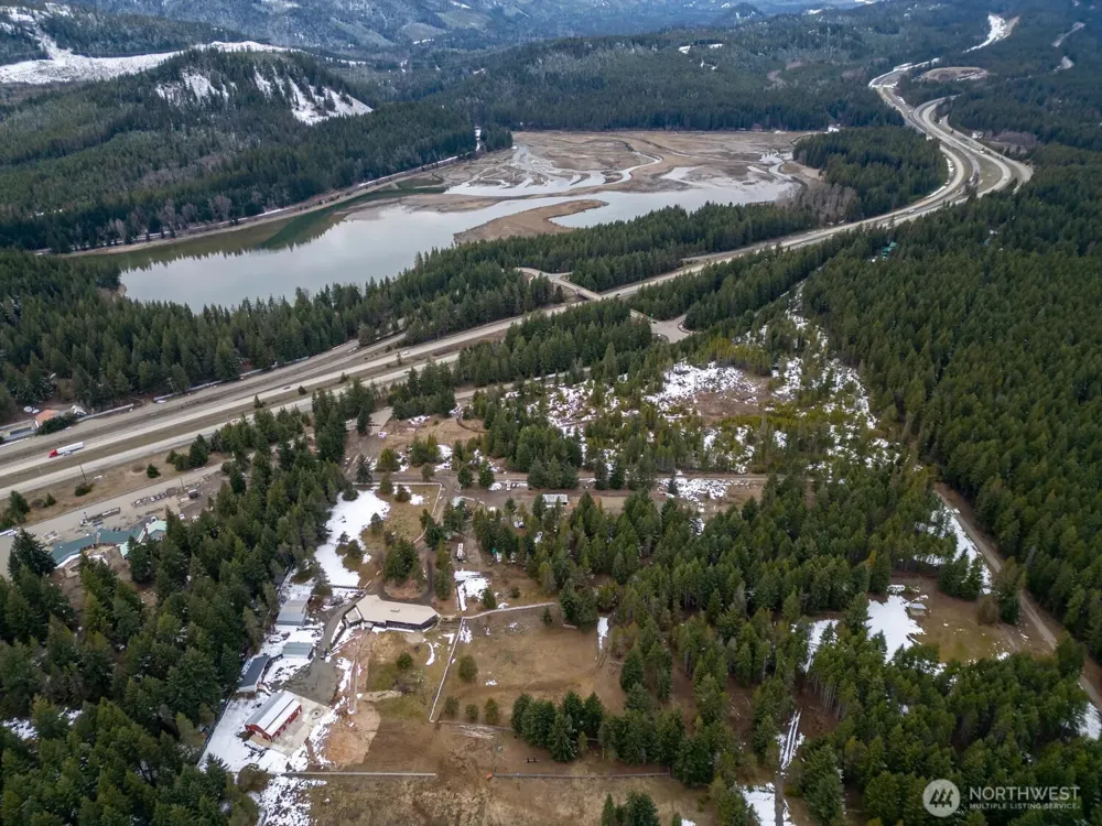 182 Silver Ridge Ranch Road Easton, WA 98925