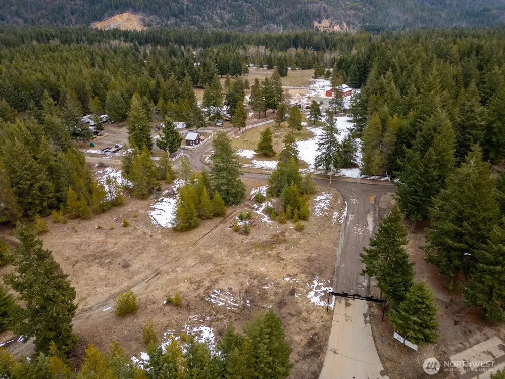 182 Silver Ridge Ranch Road Easton, WA 98925