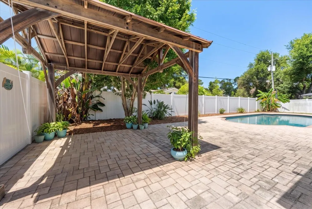 10928 118TH STREET Seminole, FL 33778