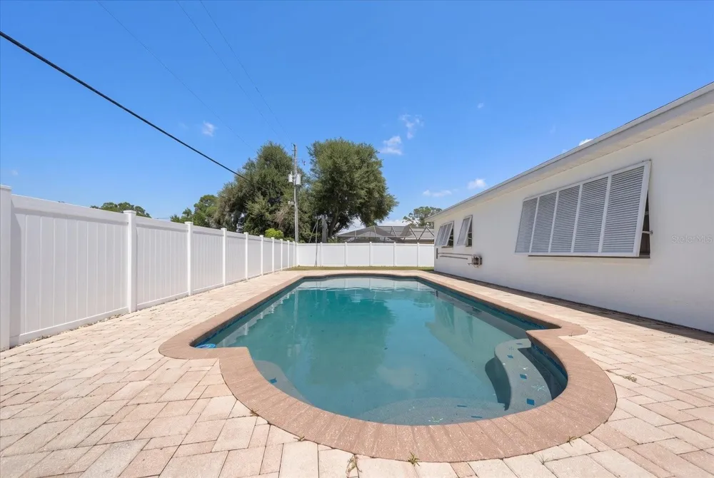 10928 118TH STREET Seminole, FL 33778