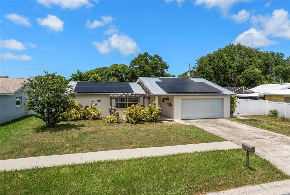 10928 118TH STREET Seminole, FL 33778