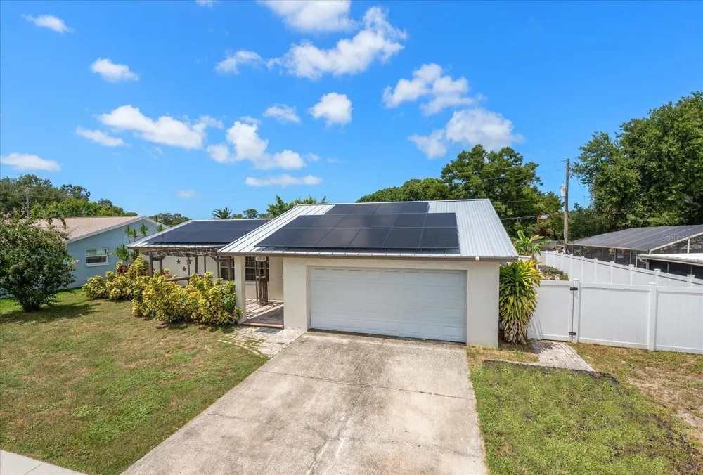 10928 118TH STREET Seminole, FL 33778