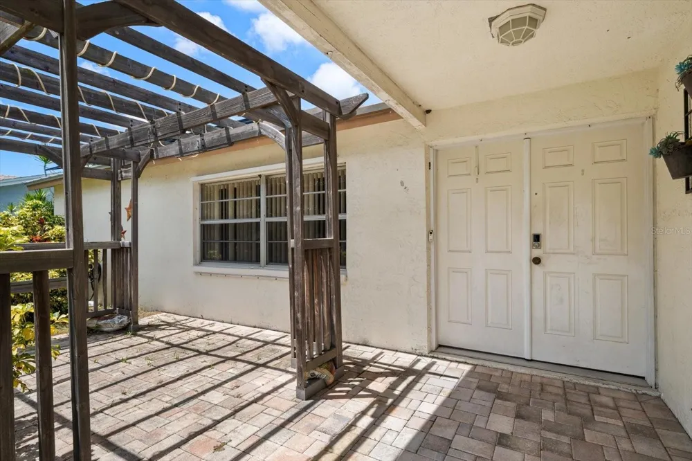 10928 118TH STREET Seminole, FL 33778