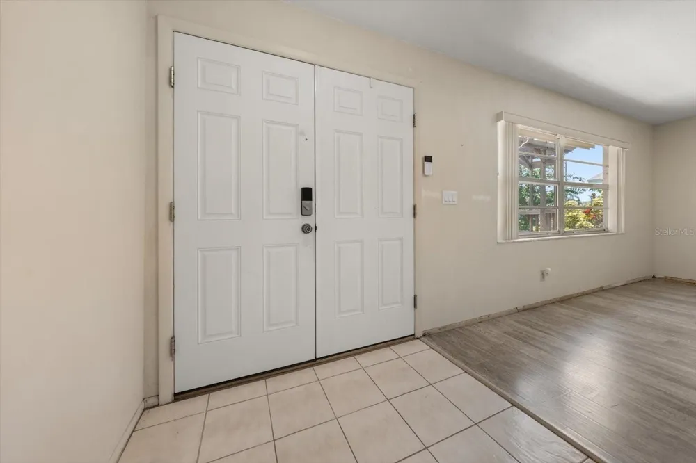 10928 118TH STREET Seminole, FL 33778