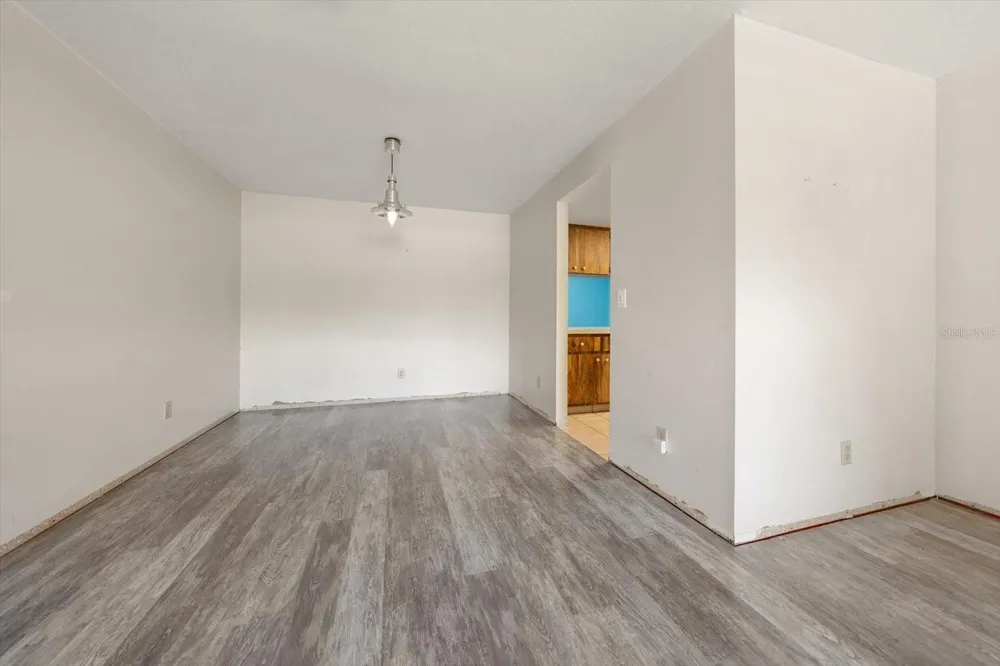 10928 118TH STREET Seminole, FL 33778