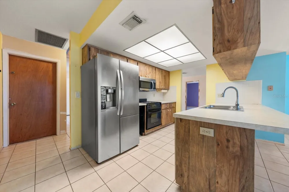 10928 118TH STREET Seminole, FL 33778
